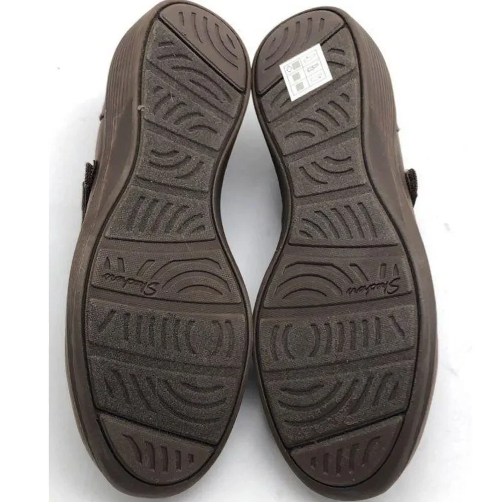 Skechers brown arya